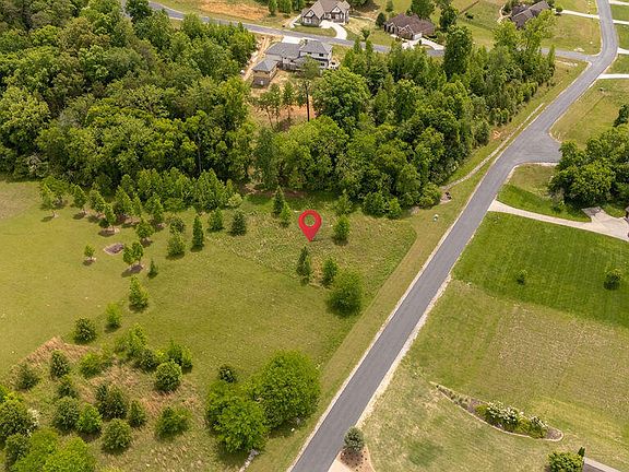 2nd image of 275 W Shore Dr