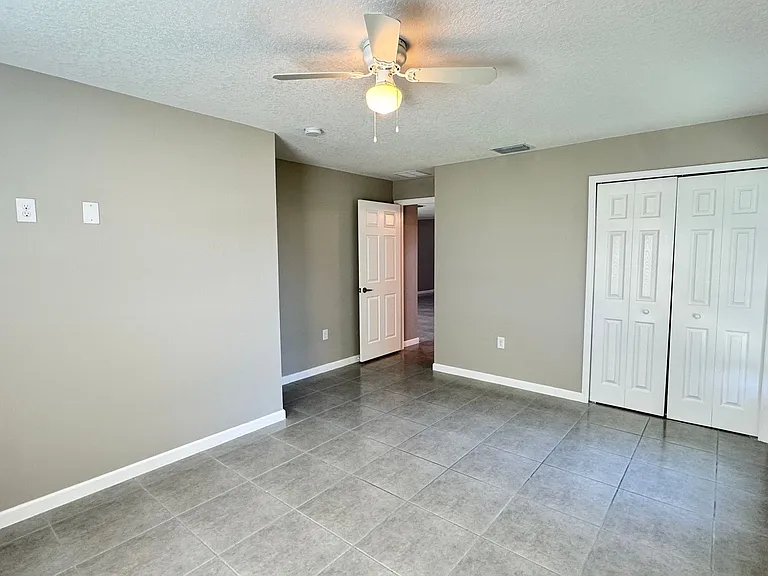 851 San Filippo Dr SE — Photo 17