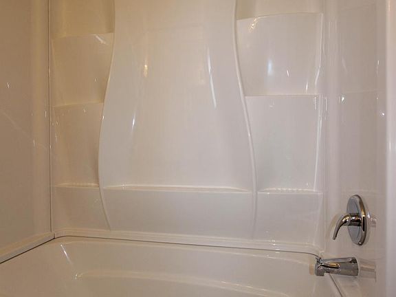 8139A Long Mesa_Bathroom (4)_05012018