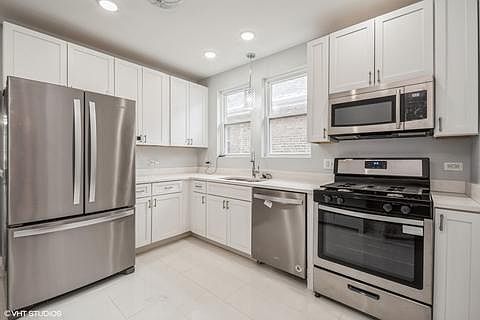 5th image of 8504 S Essex Ave