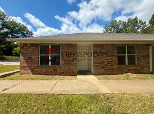 2215 N Palace Ave, Tyler, TX 75702