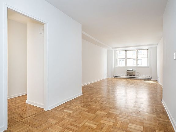 3rd image of 63 E 9th St APT 5F