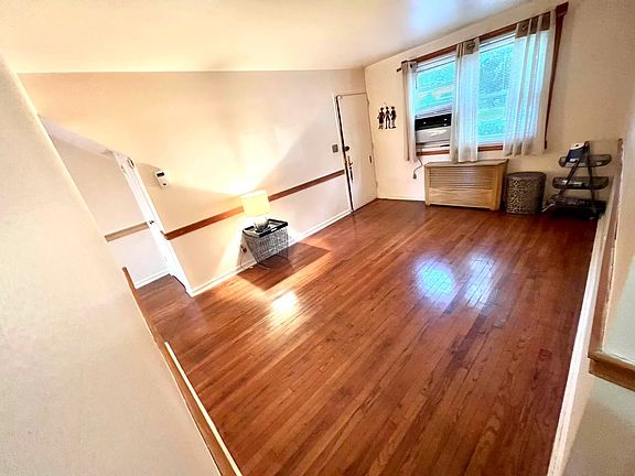 2nd image of 67-49 Bell Blvd #L