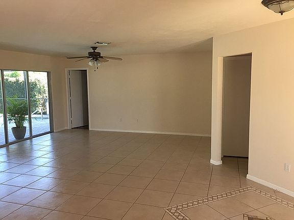 3rd image of 5221 SW 11th Ave