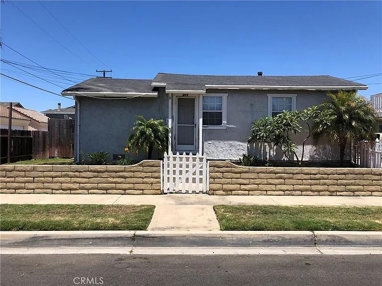 1011 Florida St — Photo 1