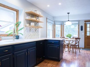 4360 S 148th St, Omaha, NE 68137