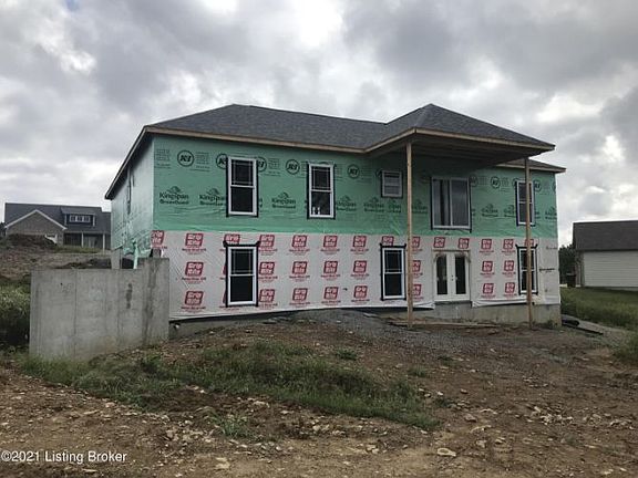 4th image of 294 Reagan Dr