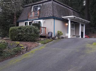 18621 41st Pl NE, Seattle, WA 98155