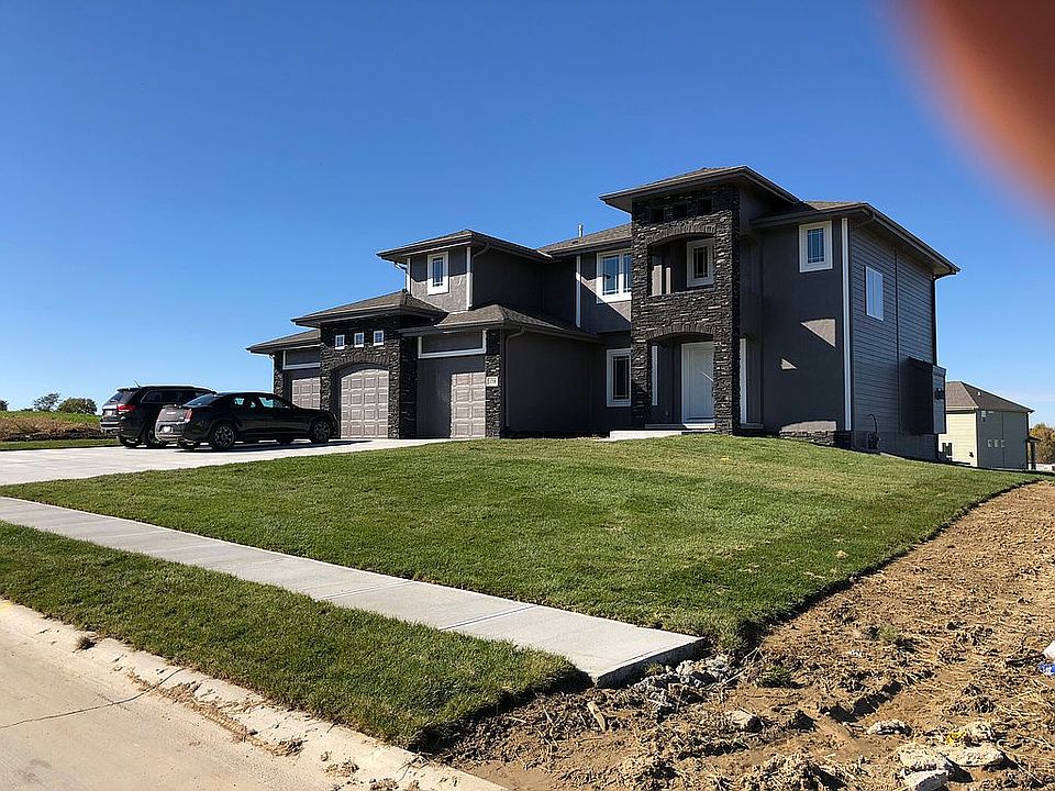 1st image of 13708 S 51st St