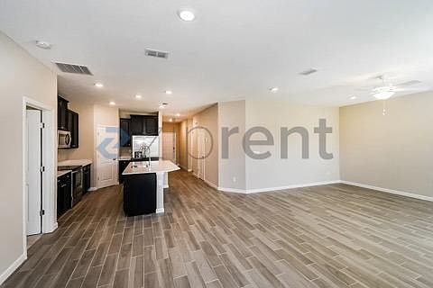 3rd image of 6765 Tidal Creek Ln