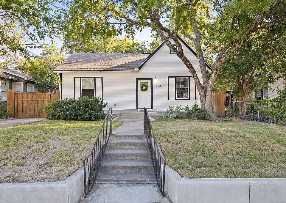 624 Bailey Ave
