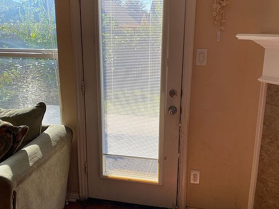 5th image of 4325 Mountain Crest Dr