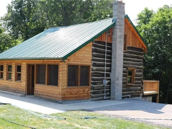 3318 County Road 8 Rd, Prince Edward County, ON K0K 2T0