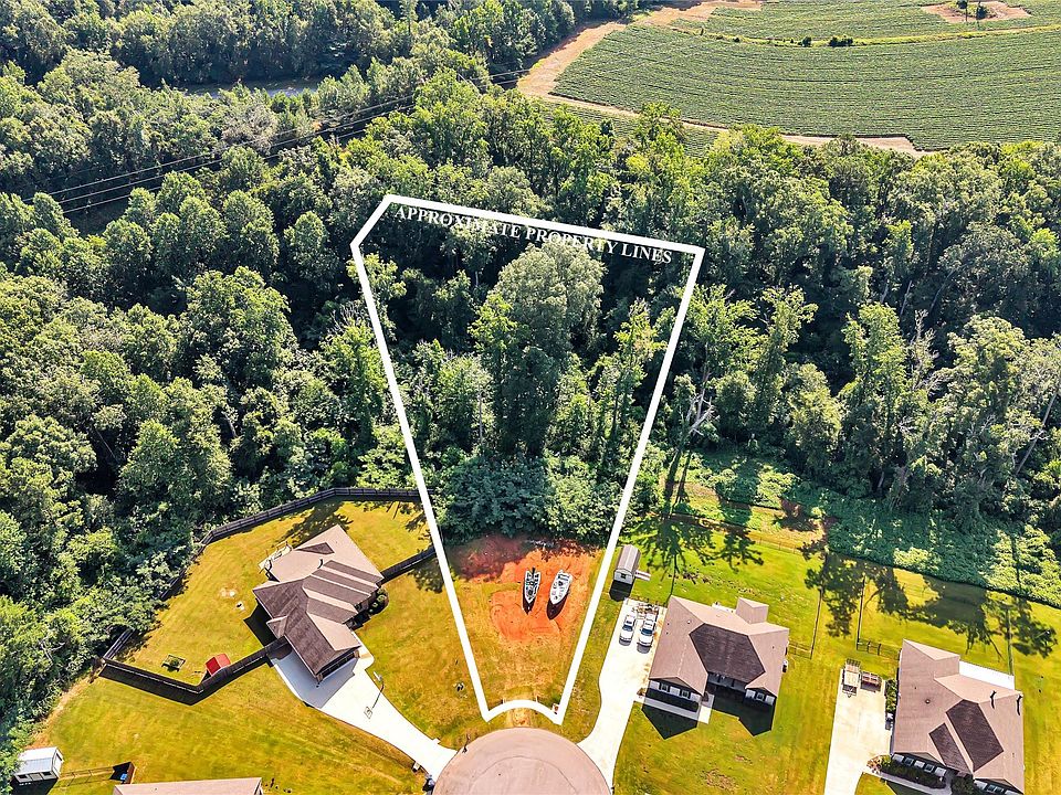 1st image of 448 Regans Way