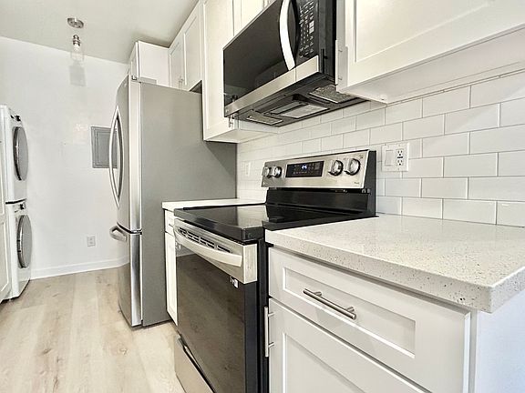 2nd image of 1849 S Bentley Ave #104