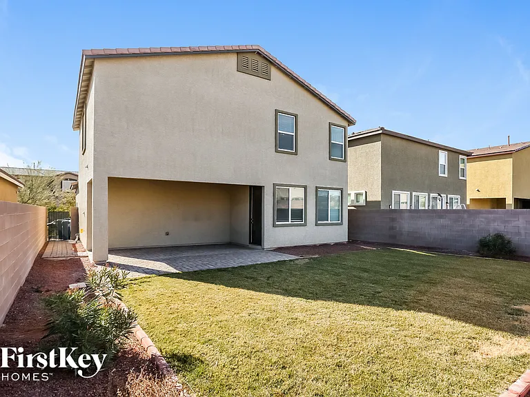 4340 Stardusk Falls Ave — Photo 14