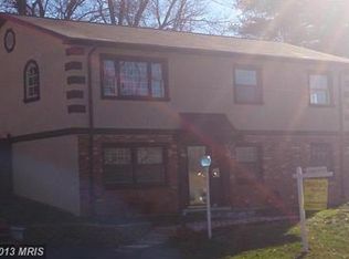 13813 Greenwood Dr, Woodbridge, VA 22193
