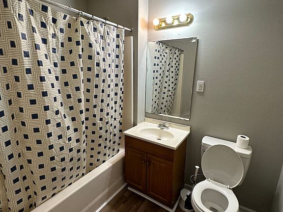 3rd image of 310 Osceola St APT 9
