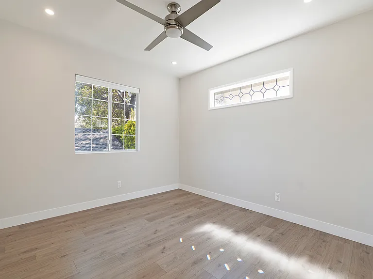 2254 Cross St — Photo 17