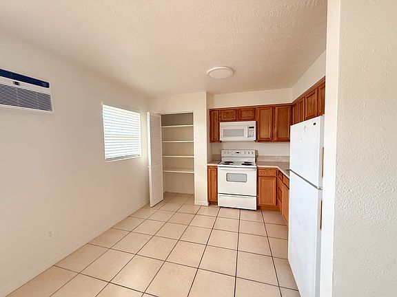 5th image of 4701 68th St N #F7