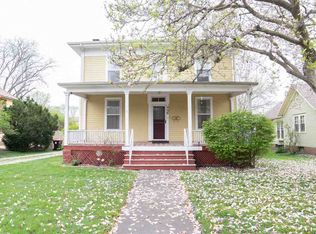 429 N Union St, Lincoln, IL