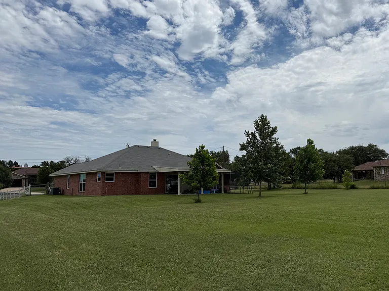 136 County Road 4889 — Photo 17