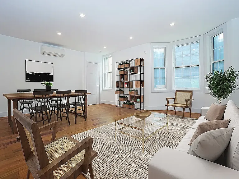 139 Albany Ave #3A — Photo 2