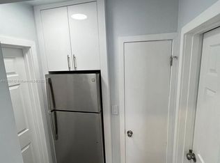 1001 NW 181st St #2, Miami, FL 33169