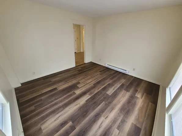 2824 Hudson Dr APT 3, Cuyahoga Falls, OH 44221