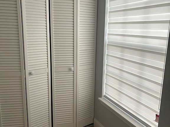 4th image of 317 Georgian Park Dr