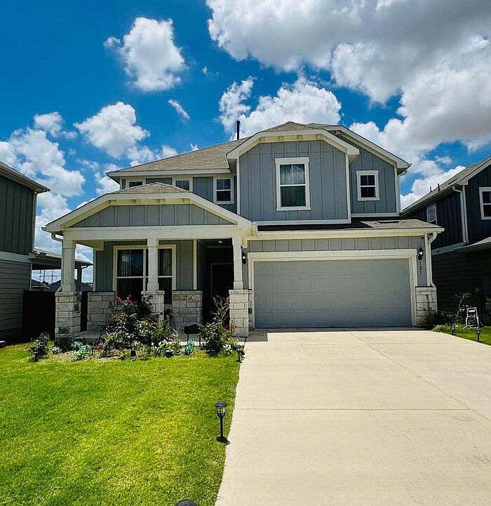 1st image of 121 White Aster Ct