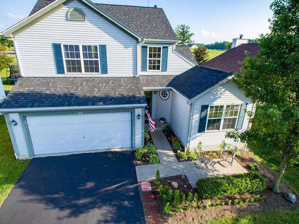 1st image of 696 Rainbow Dr