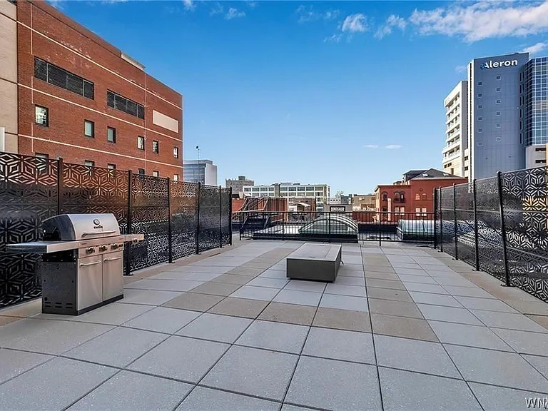 674 Main St #3 — Photo 46