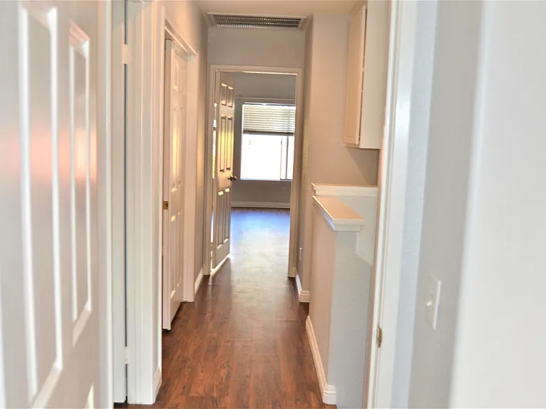 675 Sonoma St — Photo 13