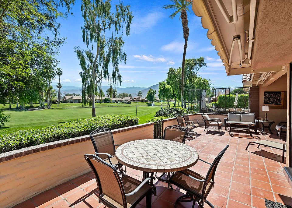 1st image of 213 Calle Del Verano