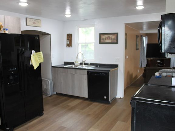 another view of kitchen