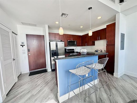 2nd image of 300 S Australian Ave Unit 322