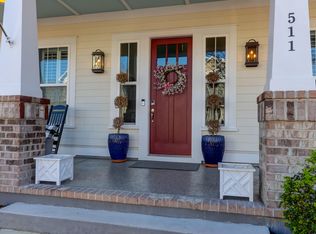 511 Ladybug Ln, Summerville, SC 29485