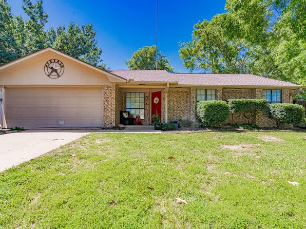 2120 Lisa Cir, Canton, TX 75103