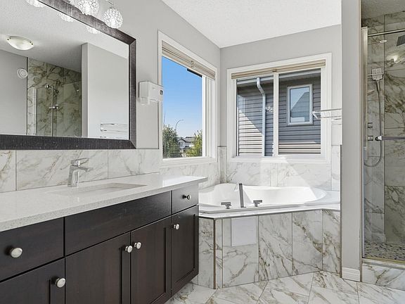 3rd image of 3613 167a Ave NW