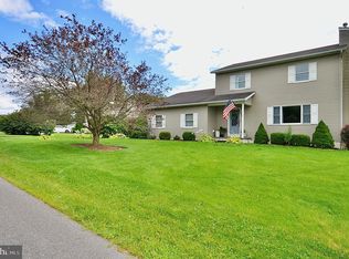 1054 E Springfield Dr, Bellefonte, PA 16823