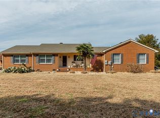 11802 Deep Point Ln, Gloucester, VA 23061