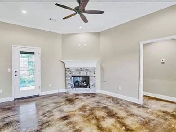 3rd image of 733 Sawgrass Lakes Dr