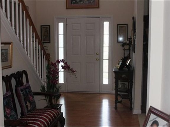 5th image of 109 Serenade Ln