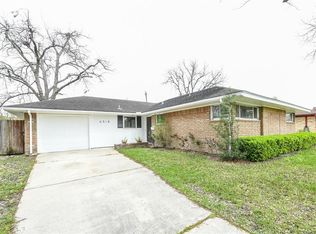 6518 Grape St, Houston, TX 77074