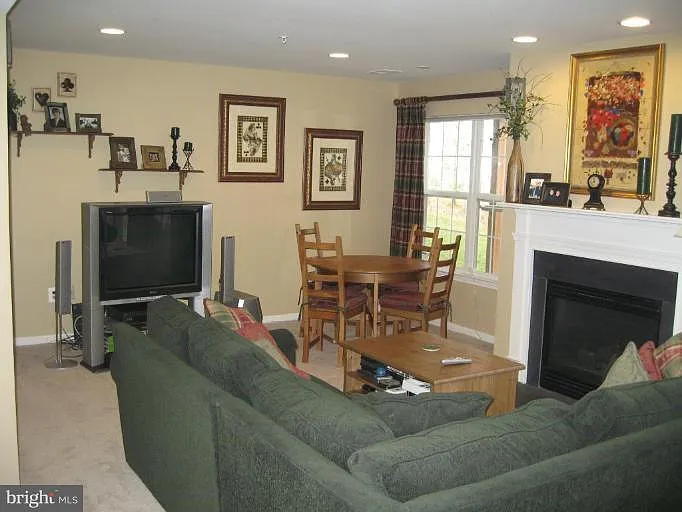 10301 Procera Dr — Photo 17