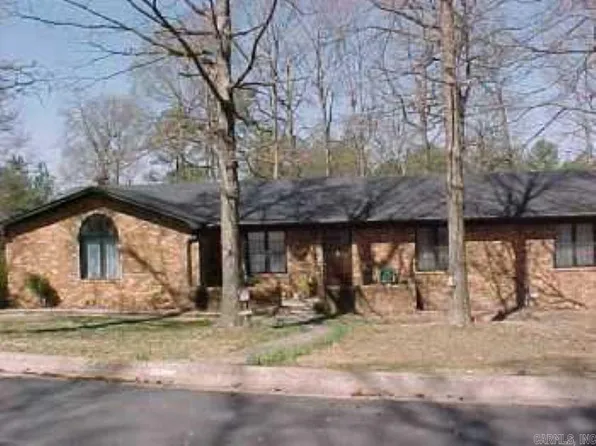 2810 Tara, Benton, AR 72015