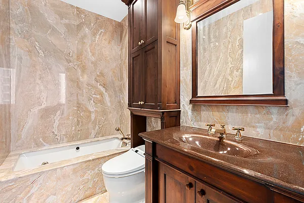 Rented by Vivaldi Real Estate | media 10