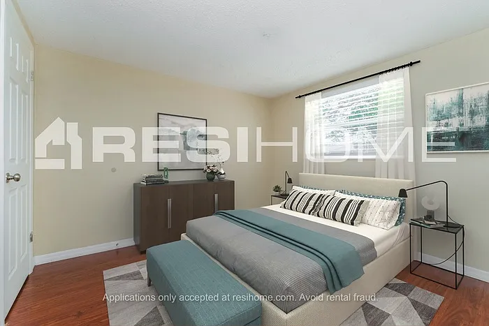 7700 Farmlawn Dr — Photo 7