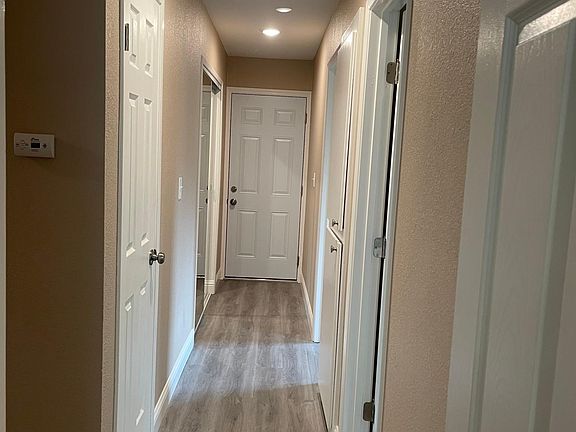 5th image of 3308 Sunset Ln